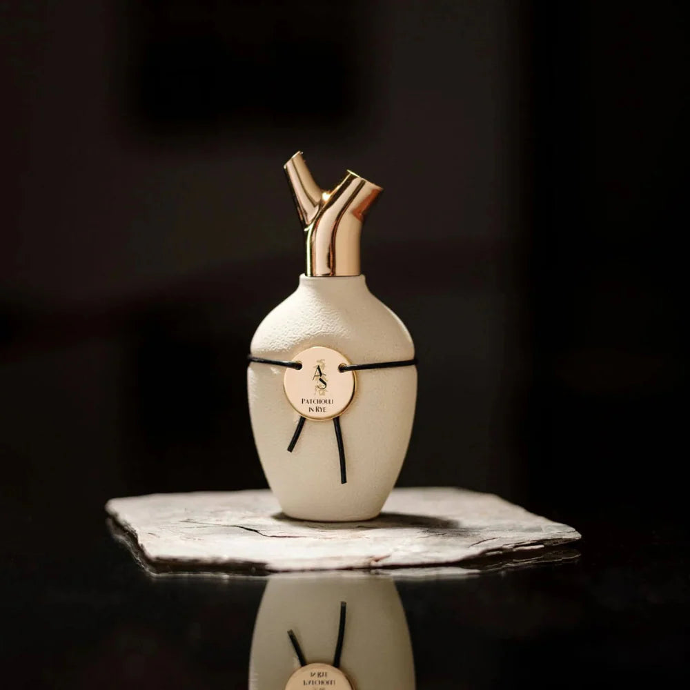 Scents of Wood Patchouli in Rye Eau de Parfum